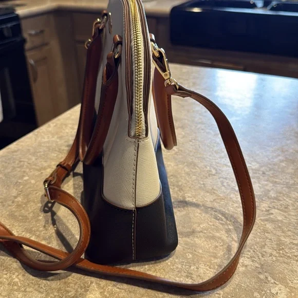 Anne Klein Alma Type bag with Crossbody Strap and Handles - Picture 4 of 10